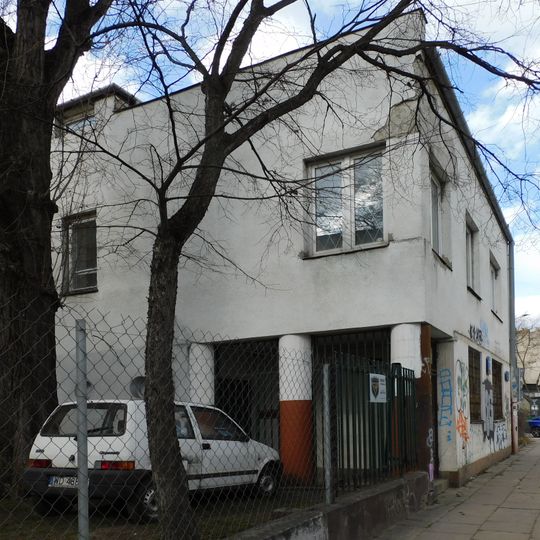 Dom nauczycielski przy ulicy Raszyńskiej 22a