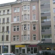 Mietshaus in geschlossener Bebauung Theaterstraße 48