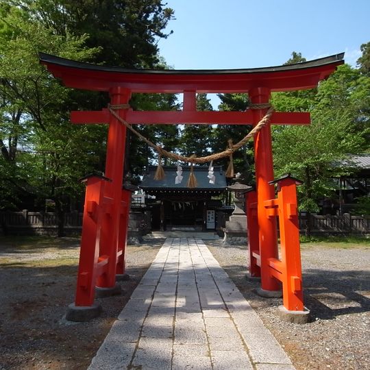 筑摩神社