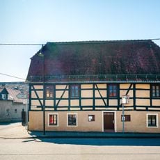 Wohnhaus, ehemaliges Gemeindehaus Hauptstraße 31