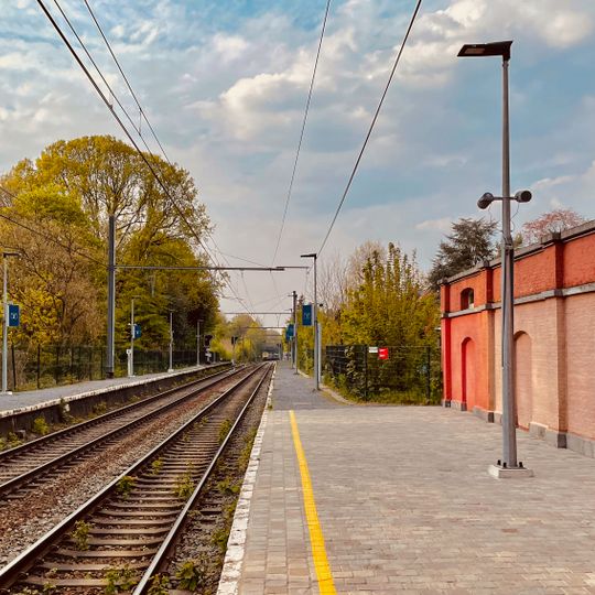 Uccle-Stalle railway station