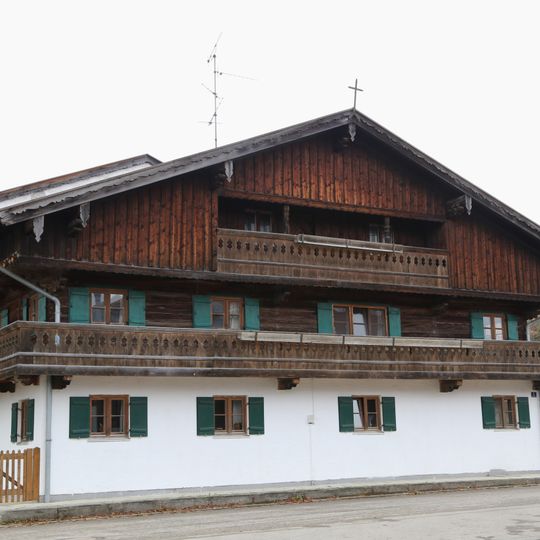 Eichenhausener Straße 2