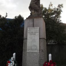 Pomník padlým a umučeným v SNP