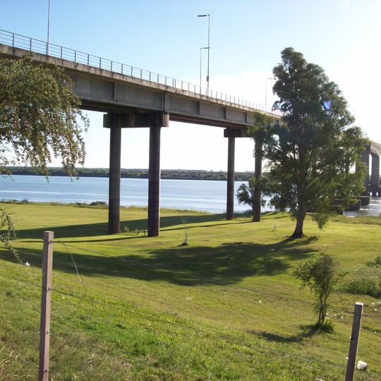 Pont General Artigas