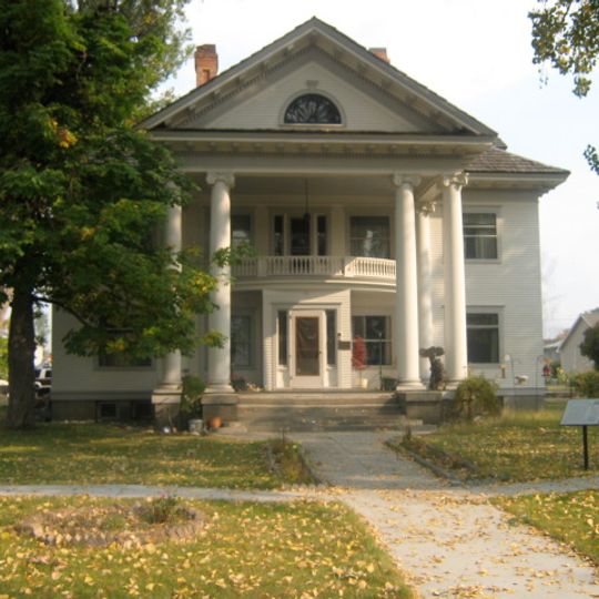 Bass Mansion