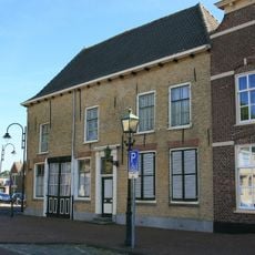 Markt 1, Tholen