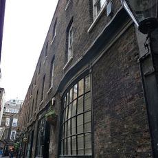 1–8 Goodwin's Court