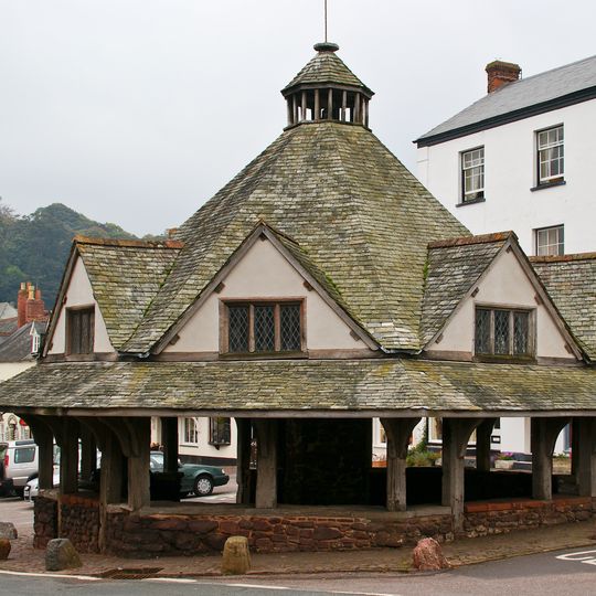 Yarn Market, Dunster