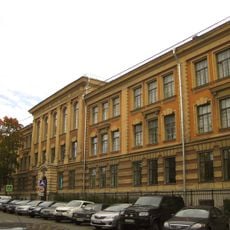 Gymnasium 107