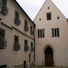 Domkapitelhaus