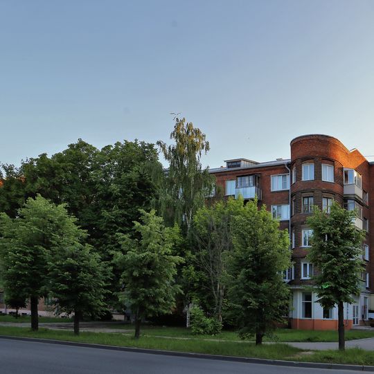 Жилой дом облсовнархоза