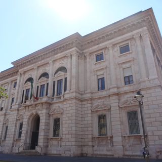 Palazzo della Cassa di Risparmio di Pisa