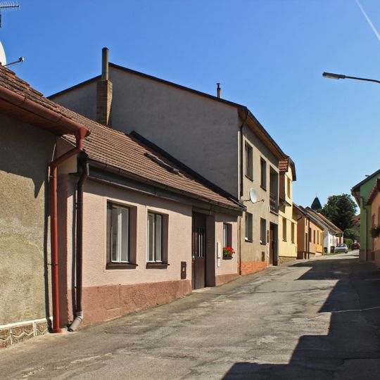 Dačice IV