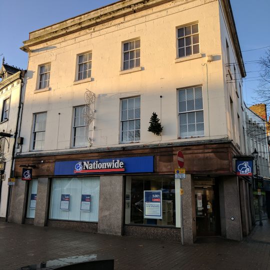 17 And 18, Market Place