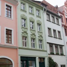 Wohnhaus in geschlossener Bebauung, mit Laden Brüderstraße 15