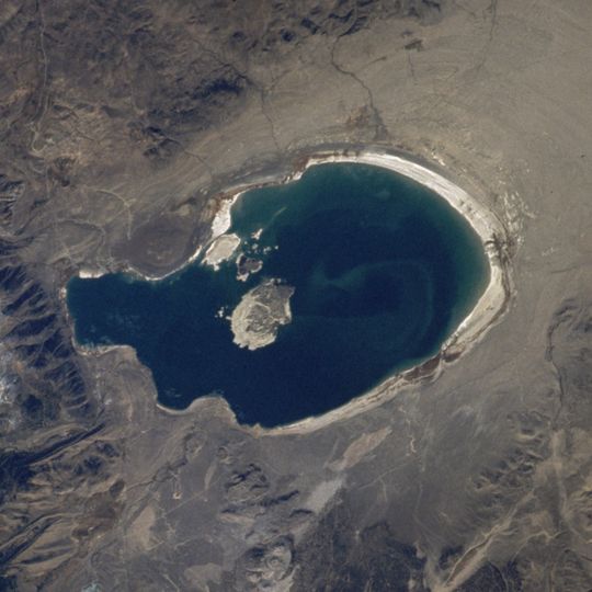 Lago Mono