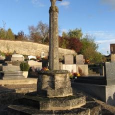 Croix de cimetière de Santeuil