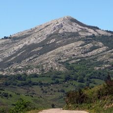 Caldoveiro Peak