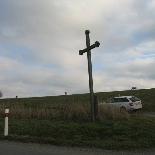 Kříž u silnice ze Stránského na Huzovou
