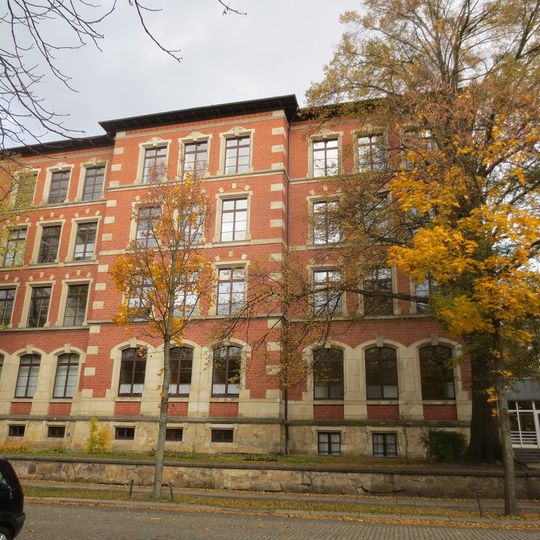 Josephinenplatz 9, Chemnitz