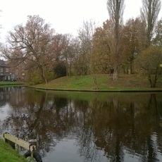 Stadsgrachten, wallen en bastions