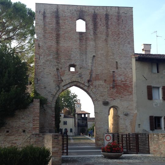 Cinta muraria - torrione