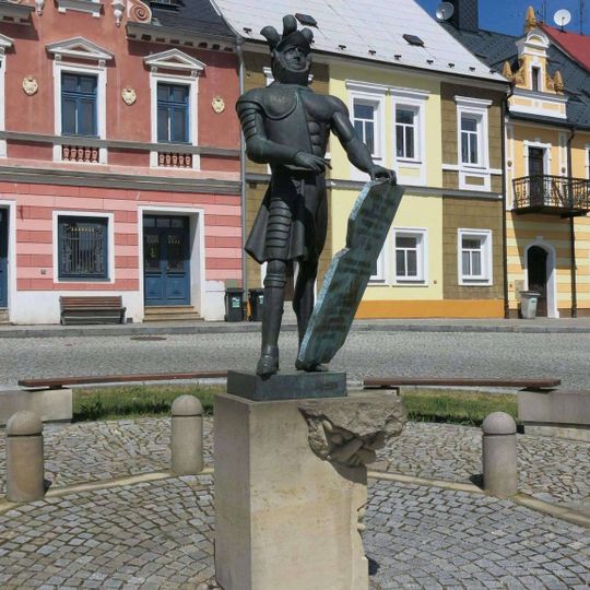 Pomník sochařům Brokoffům na náměstí v Klášterci nad Ohří