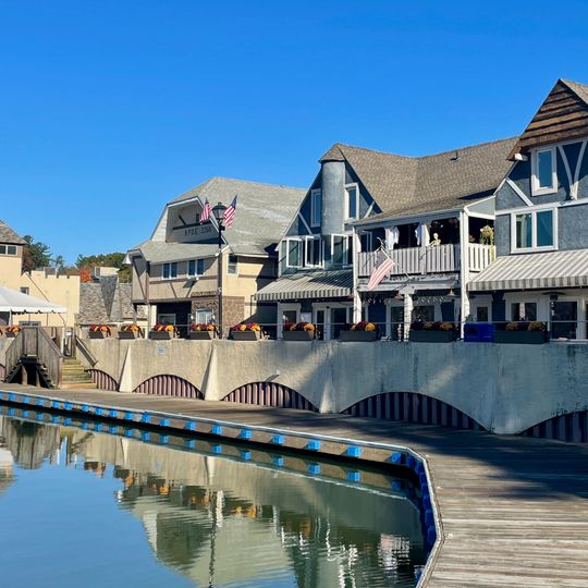 White Deer Plaza and Boardwalk District