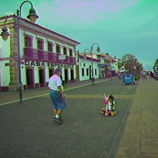 Casa com Teto Pintado