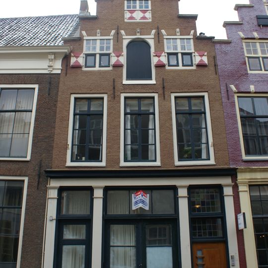 Hogewoerd 169, Leiden