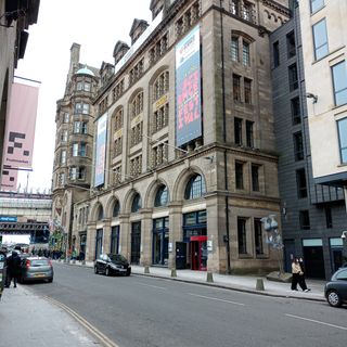 Edinburgh, 1-6 Market Street, City Art Centre