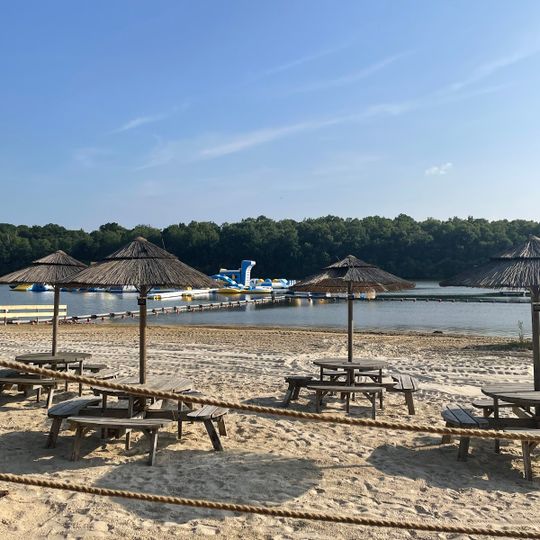 Plage Et Île De Loisirs