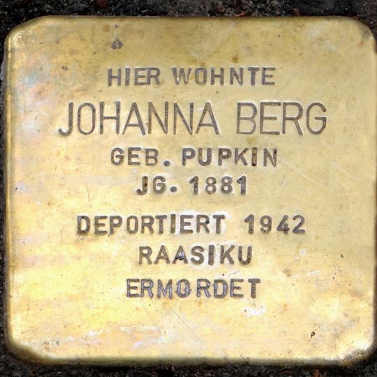 Stolperstein en memoria de Johanna Berg