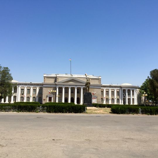 Buston, Ghafurov