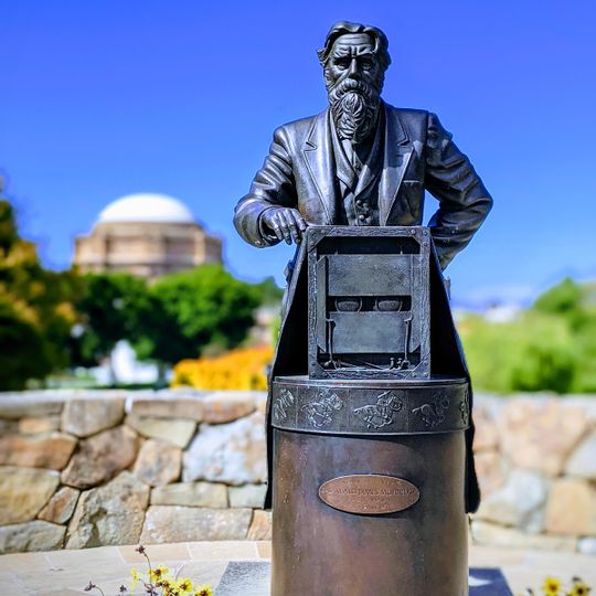 Eadweard James Muybridge