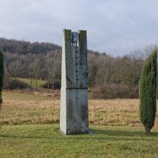 Kamenná plastika Campanella u Cesty přátelství z Bílky do Bořislavi