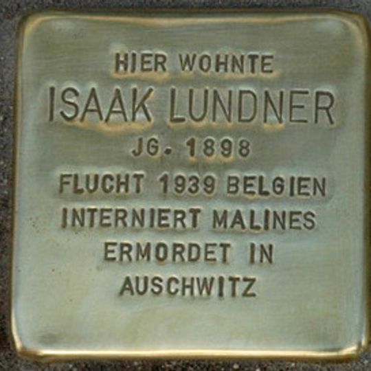 Stolperstein en memoria de Isaak Lundner