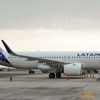Vlucht LATAM Perú 2213