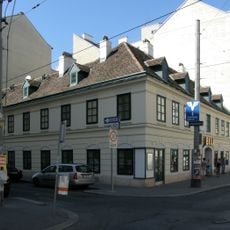 Miethaus, Gasthaus, Zum weißen Schwan