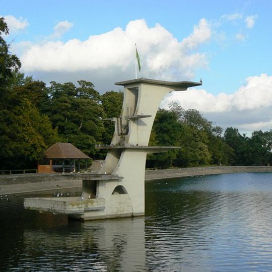 Coate Water Diving Platform