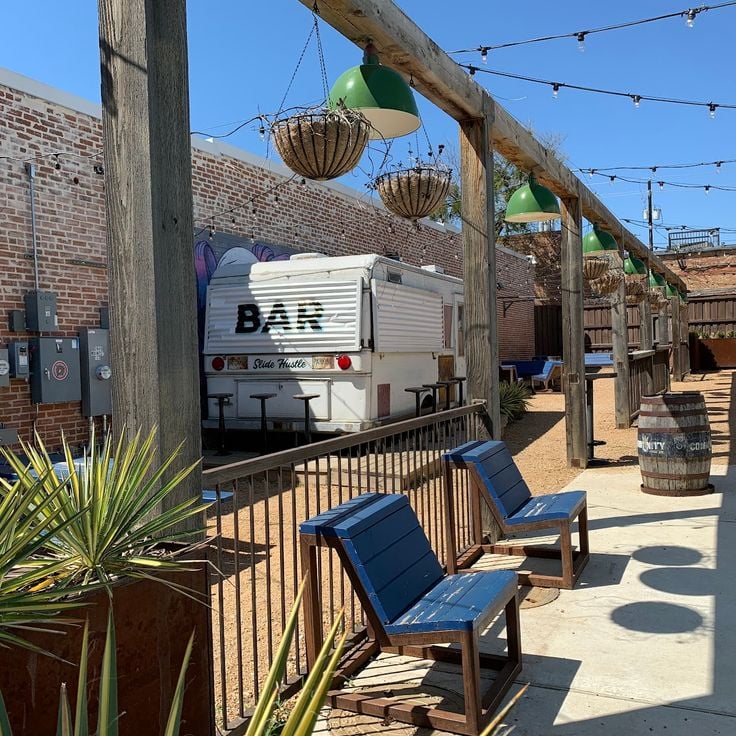 Deep Ellum Neighborhood
