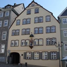 Zum römischen Kaiser