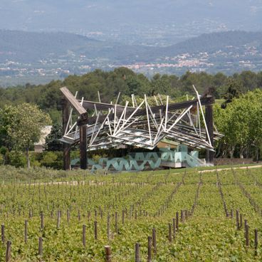 Zabytki architektoniczne w Prowansji-Alpy-Lazurowe Wybrzeże między dziedzictwem cysterkiem a avantgardami śródziemnomorskimi