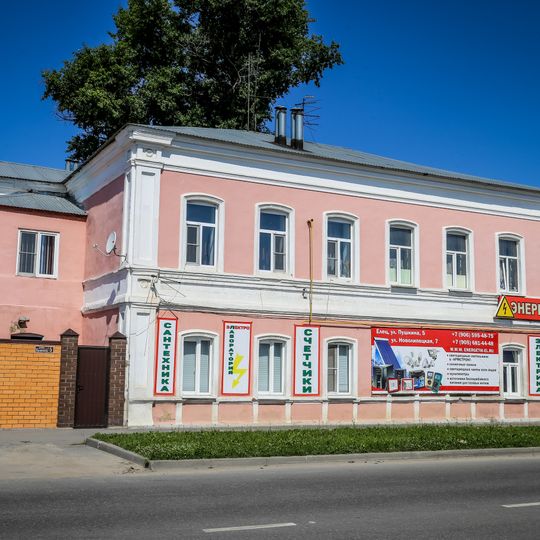 Дом Русанова