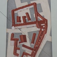 Das alte Freihaus und die neuen Straßenzüge