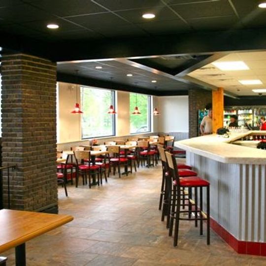 Ice House Steaks & Pizza
