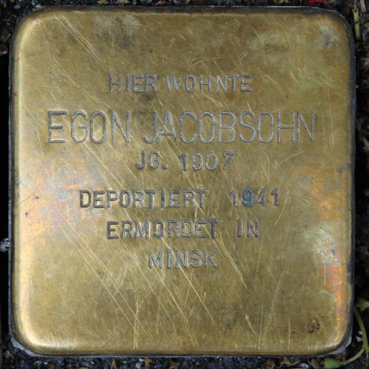 Stolperstein en memoria de Egon Jacobsohn