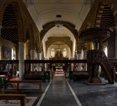 Interior 0