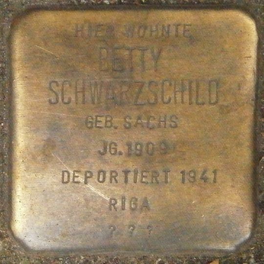 Stolperstein en memoria de Betty Schwarzschild