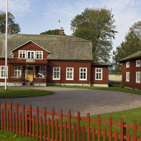 Hova prästgård